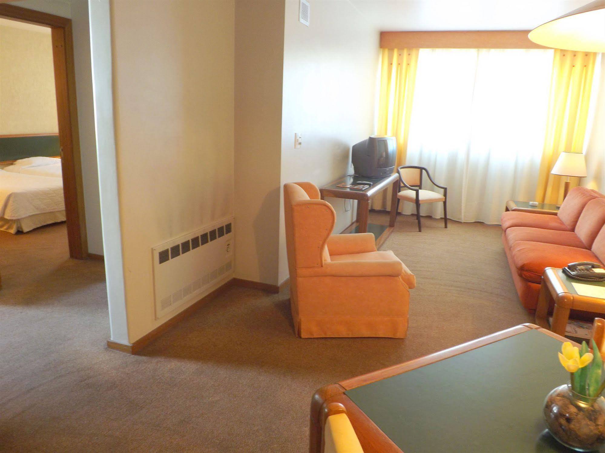 Duomo Park Hotel Curitiba Ngoại thất bức ảnh