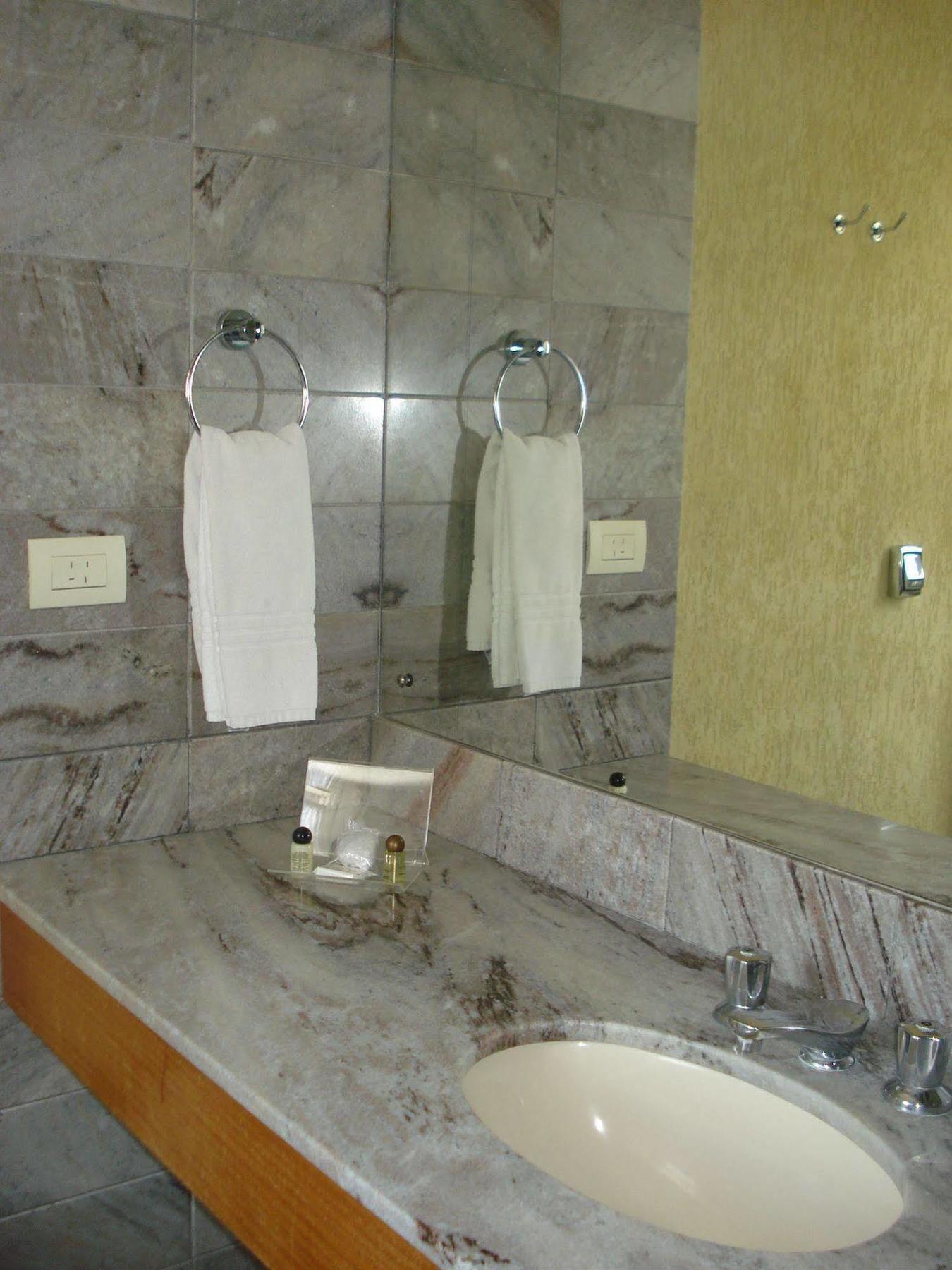 Duomo Park Hotel Curitiba Ngoại thất bức ảnh